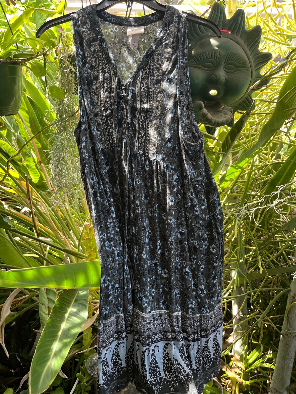 Knox Rose Black and White Floral Boho Sleeveless Dress